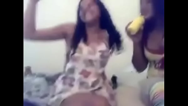 بنات شراميط بيتناكوا علي بعض – سكس مصري